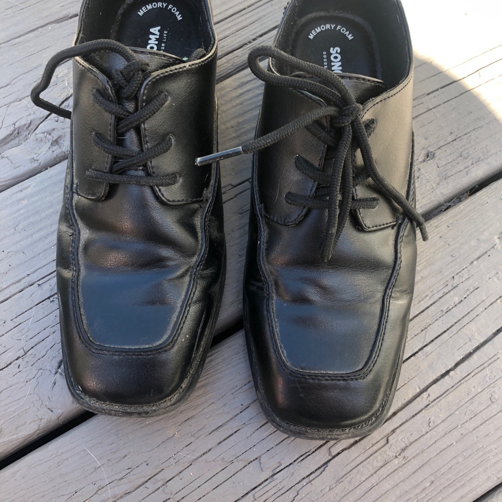 Boys youth Sonoma dress shoes